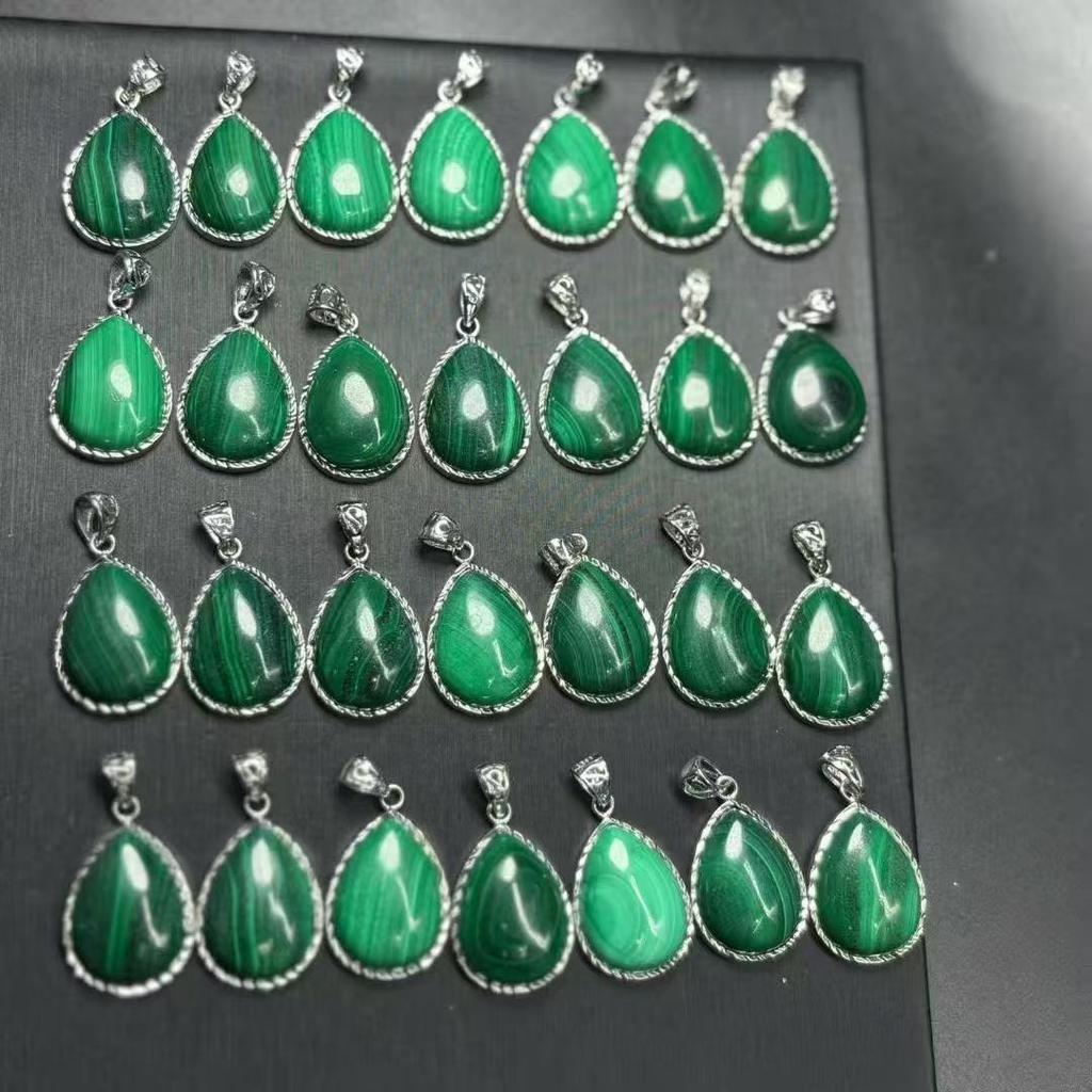 Handmade Spiritual Healing Crystal Stones 925 Silver Plated  Natural Malachite Water Drop Pendant  for Anti Stress and Anxiety
