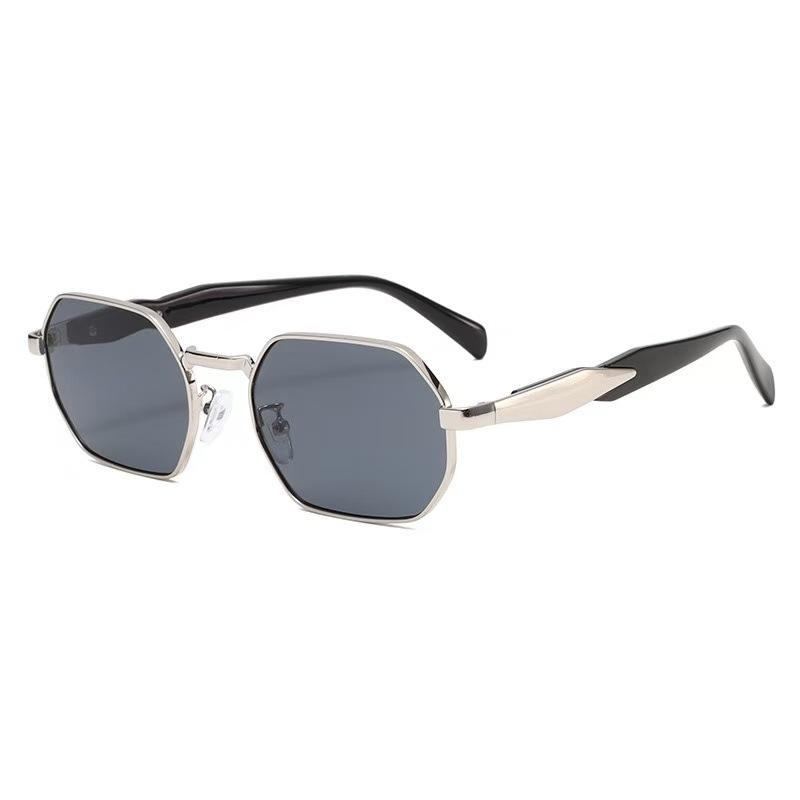 

Small Oval Metal-frame Sunglasses One Size