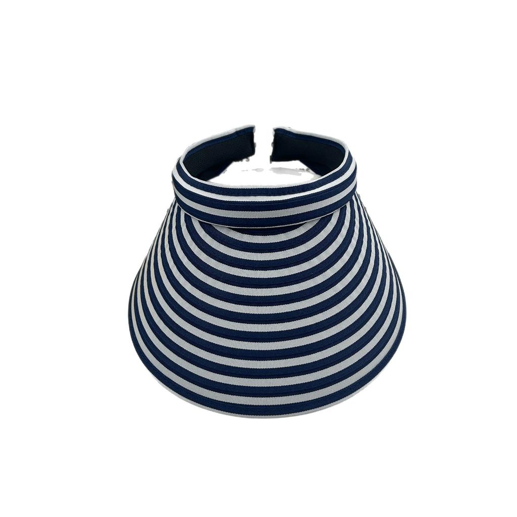 Classic plaid striped bucket hat spring and summer new thin temperament bucket hat showing small face showing small tide