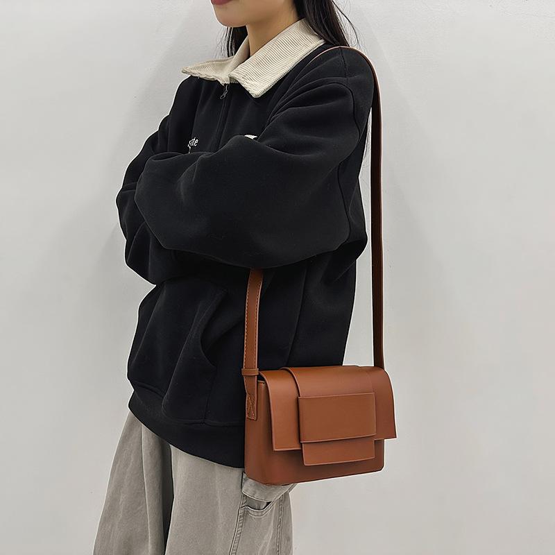 Bag Female Messenger Small Square Bag Niche High Sense Neutral Style Casual Trend Tofu Small Bag Mobile Phone Bag Male