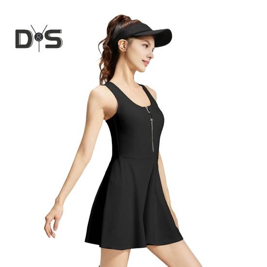 Damen-Sportkleid mit Brustpolstern, ärmellos, Racerback, Fitnesskleid mit Frontreißverschluss, Sicherheitsshorts, Sportbekleidung