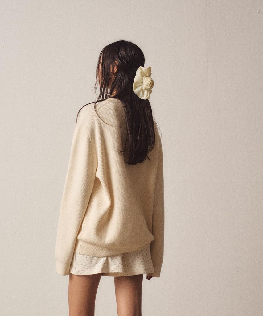 EZIO WOMEN W Soft Filling Round Knit_Ivory