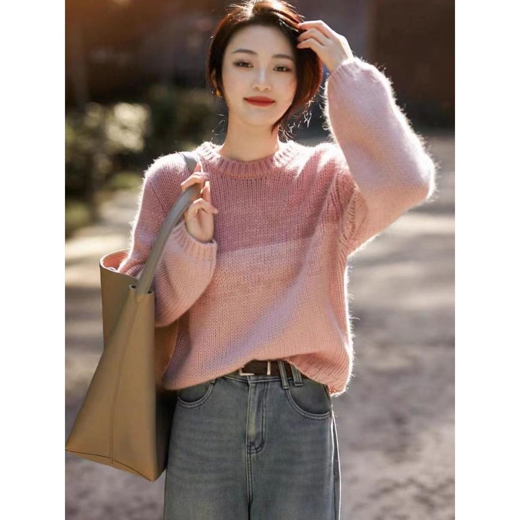 Autumn/Winter New Gradient Color Sweater Loose Round Neck Knitted Shirt for Women High Grade Look and A Retro Sweater Undercover