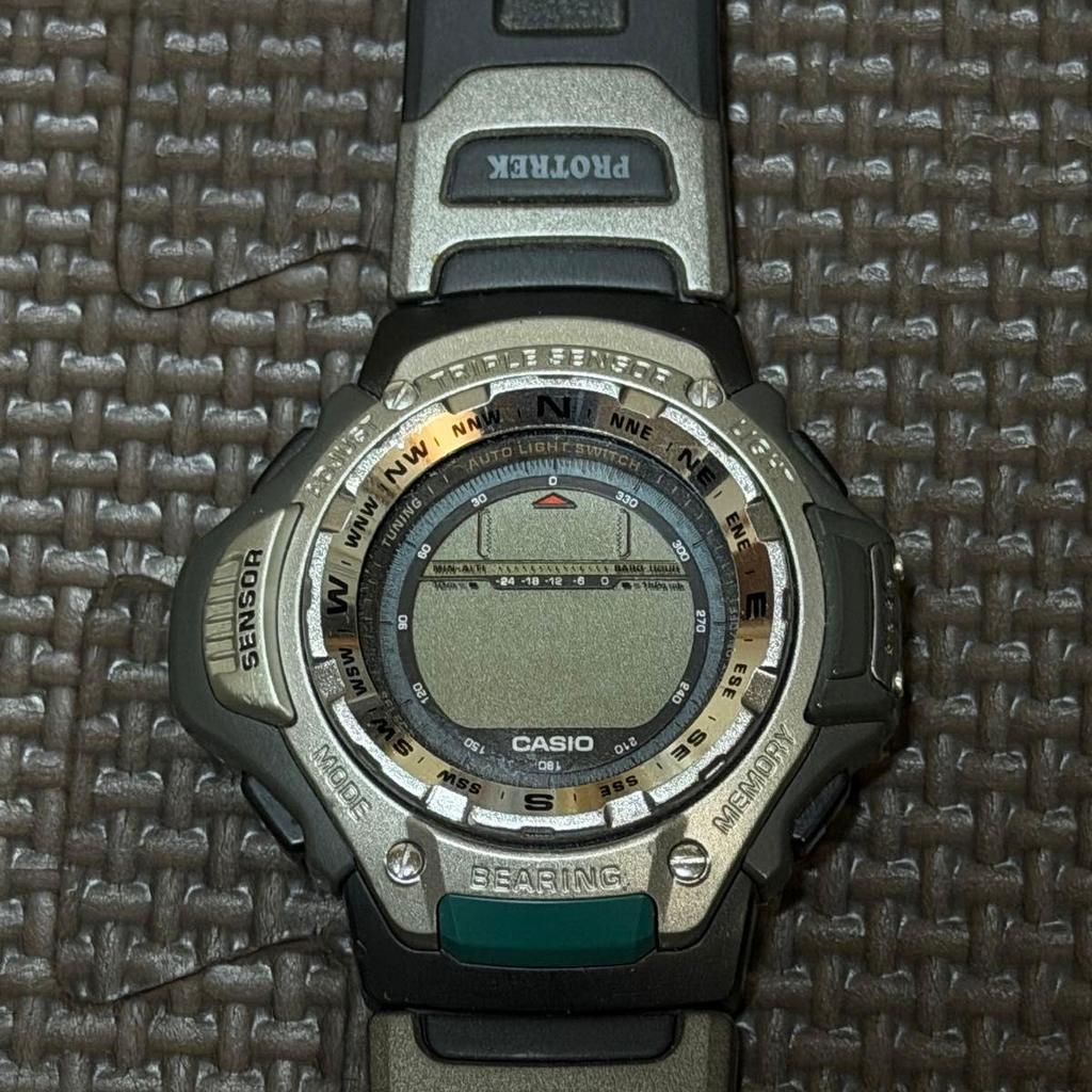 Used Discount CASIO PRO TREK Digital Watch Black
