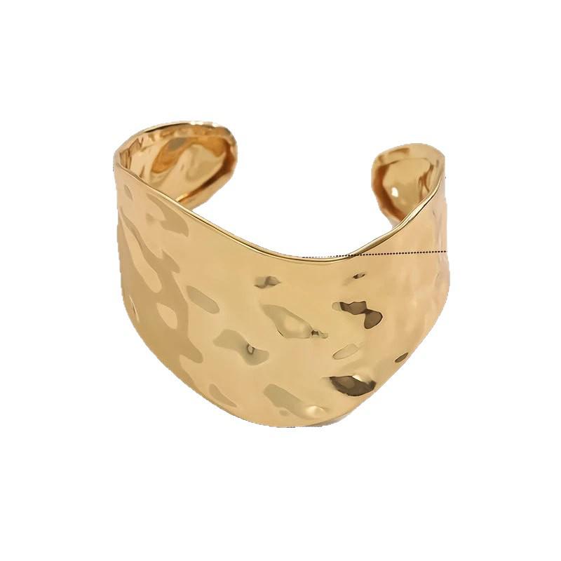 Retro Wide Metal Cuff Bracelet with Ripple Hammered Texture