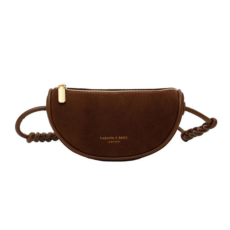 Fashion New Favorite! High-end Niche Dumpling Bags Lead the Trend of Going Out On the Street