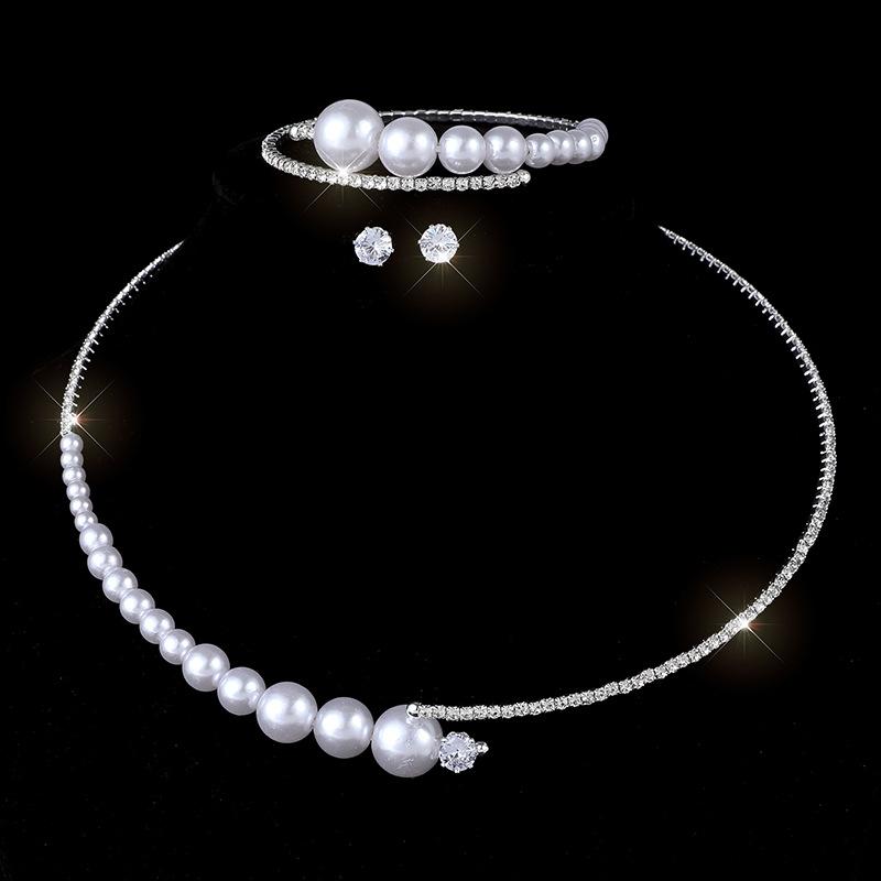 Koreanisches Braut-Funkel-Strassschmuck-Set, rundes Voll-Diamant-Armband, Ohrringe, Halskette Dreiteiliges Set
