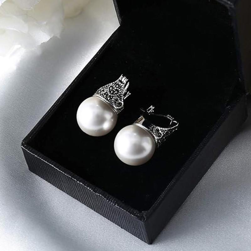 Antique Silver Plated Hollow Marcasite Inlaid Large Round White Imitation Pearl Clip on Earrings Banquet Ladies Accessories