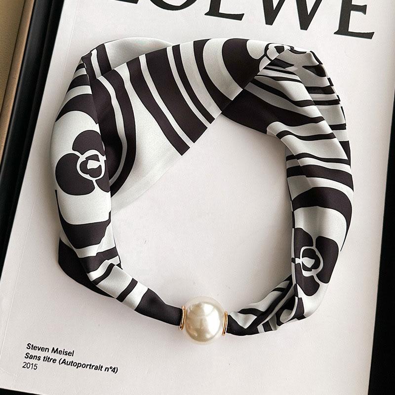 1PC Neck Protection Scarf Texture Silk Scarf Fashion Cloth Accessories Versatile Magnetic Patterned Pearl