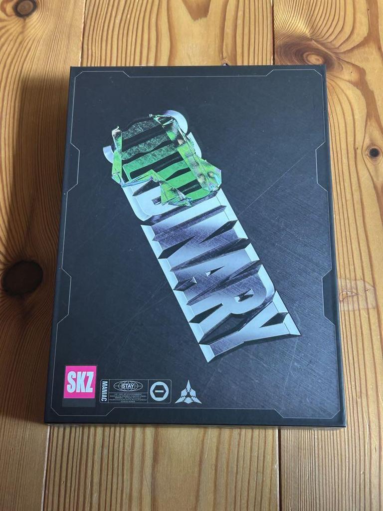 [USED] Stray Kids ODDINARY Album Limited Edition