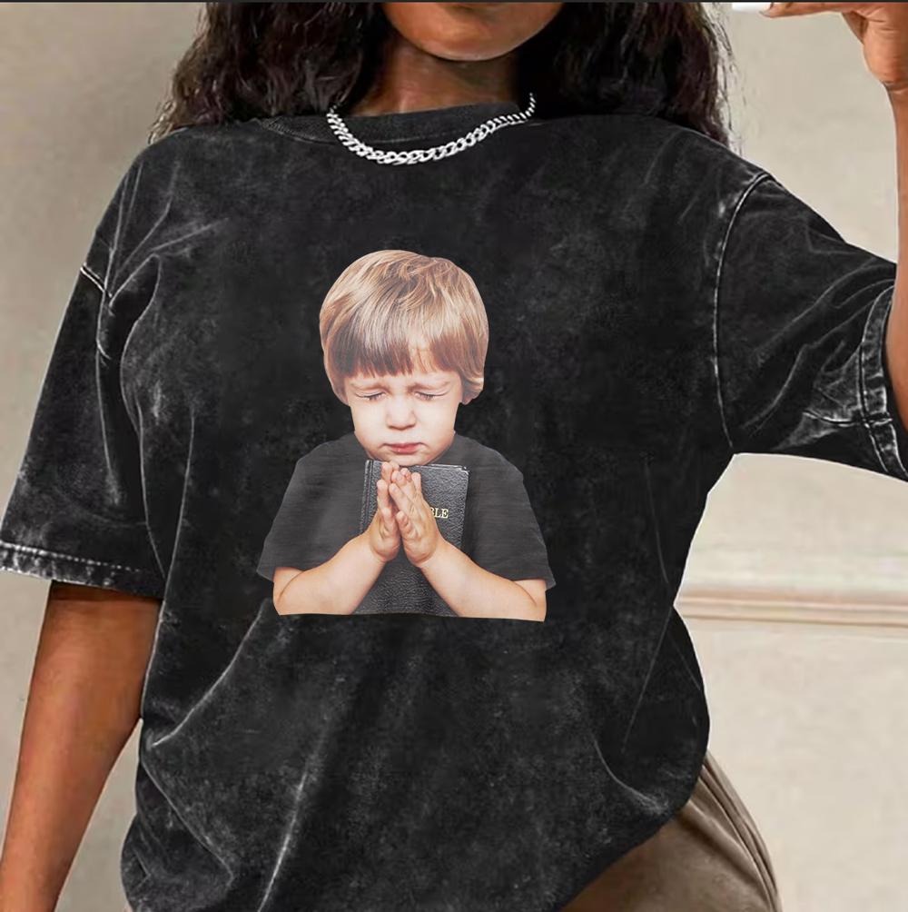 Oversized Cotton Shortsleeved TShirt Praying Child Illustration Graphic Tee Soft Vintage Feel Loose Fit Top for Men Women