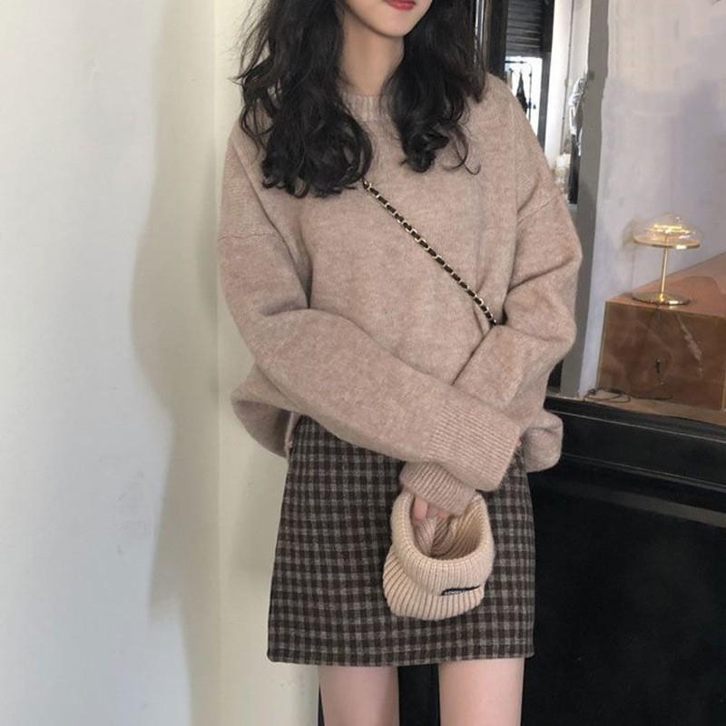 Retro Design Soft Waxy Round Neck Pullover Sweater Women's Autumn and Winter New Loose Lazy Wind Knitted Sweater Top