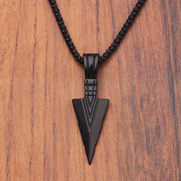 

Men Black Long Necklace for Men Women with Arrow Pendant Jewelry Chain Hip Hop Punk Rock Christmas Halloween Gift