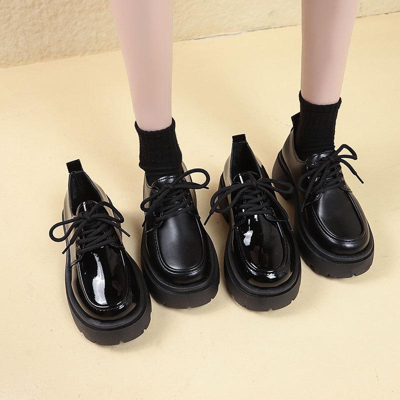 British Style Lace-up Small Leather Shoes Women's Autumn 2025 New French Patent Leather Round Head Single Shoes Loafers
