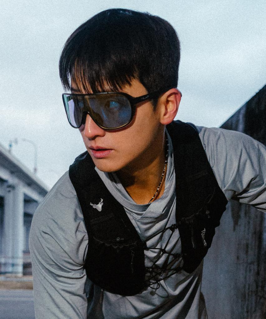 Tomdieo [Namu13 Collaboration] City Pop Photochromic Sports Running Cycling Goggles Sunglasses