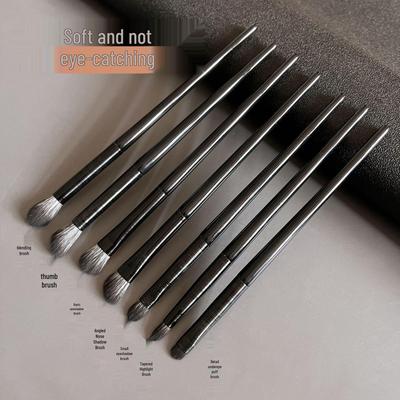 Petit Ensemble de Pinceaux Ronds pour Fard à Paupières, Contour du Nez et Highlighting avec Pinceau Contour Biseauté