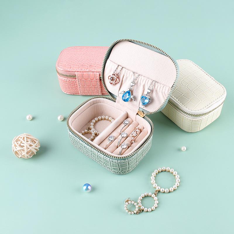PU Leather Portable Jewelry Box with Zipper - Bracelet, Earrings, Ring Storage
