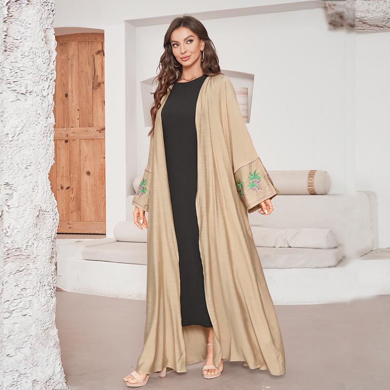 2024 Elegant Embroidered Middle Eastern Muslim Rayon Cardigan Dress Robe