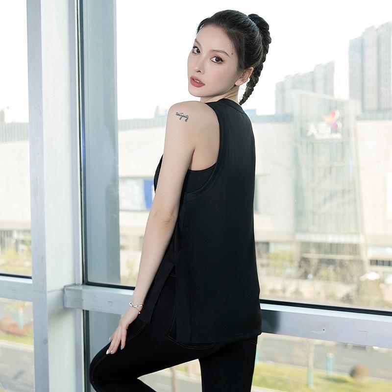 Women's Summer Sports Top: Breathable, Quick-Drying, Sleeveless Yoga & Gym Vest