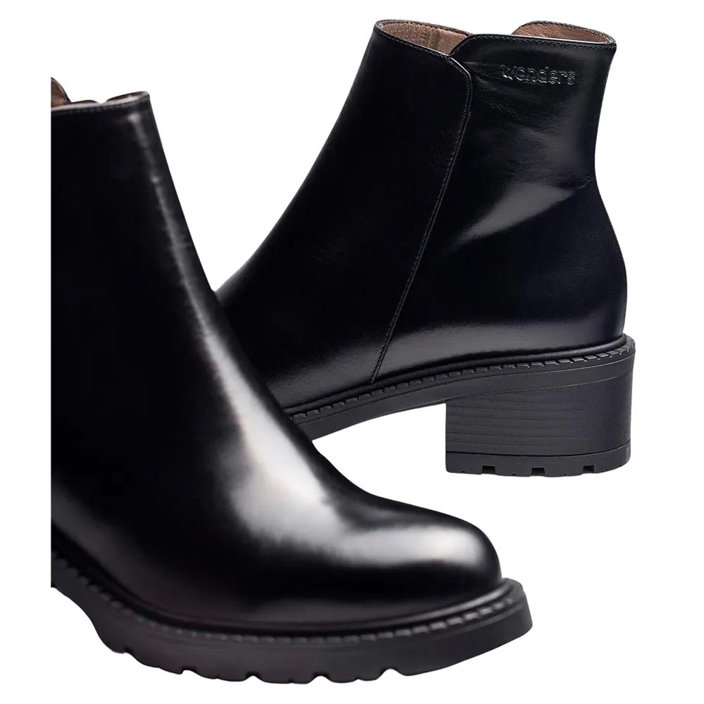 Wonders Nebula Booties