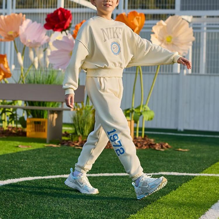 Nike Sportkleding Club Mode Ronde Hals Pullover Lange Mouw Kinder Tops Kokosmelk Universiteitsgrijs HJ3373-113