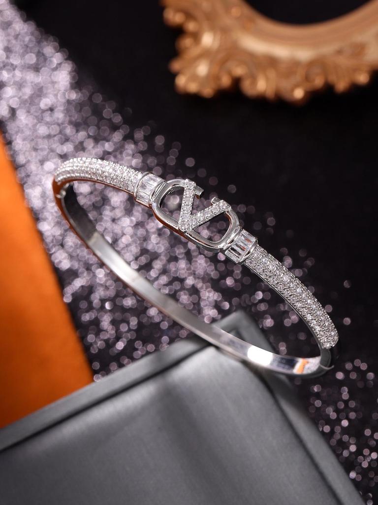 Bransoletka modowa high-end dla dziewcząt - Nie blaknąca, nowy styl, luksusowy design