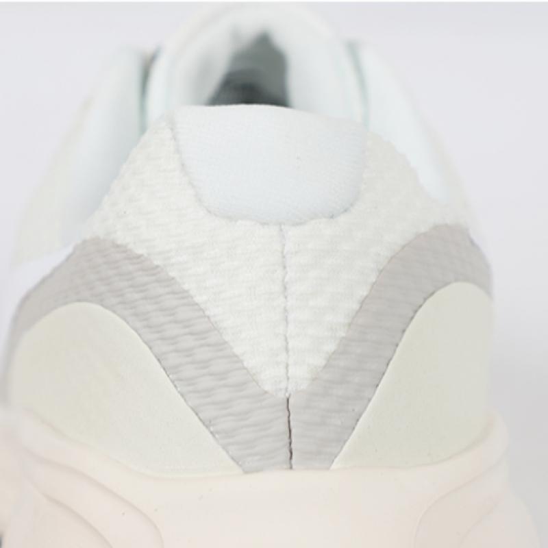 Nike W Revolution 8
