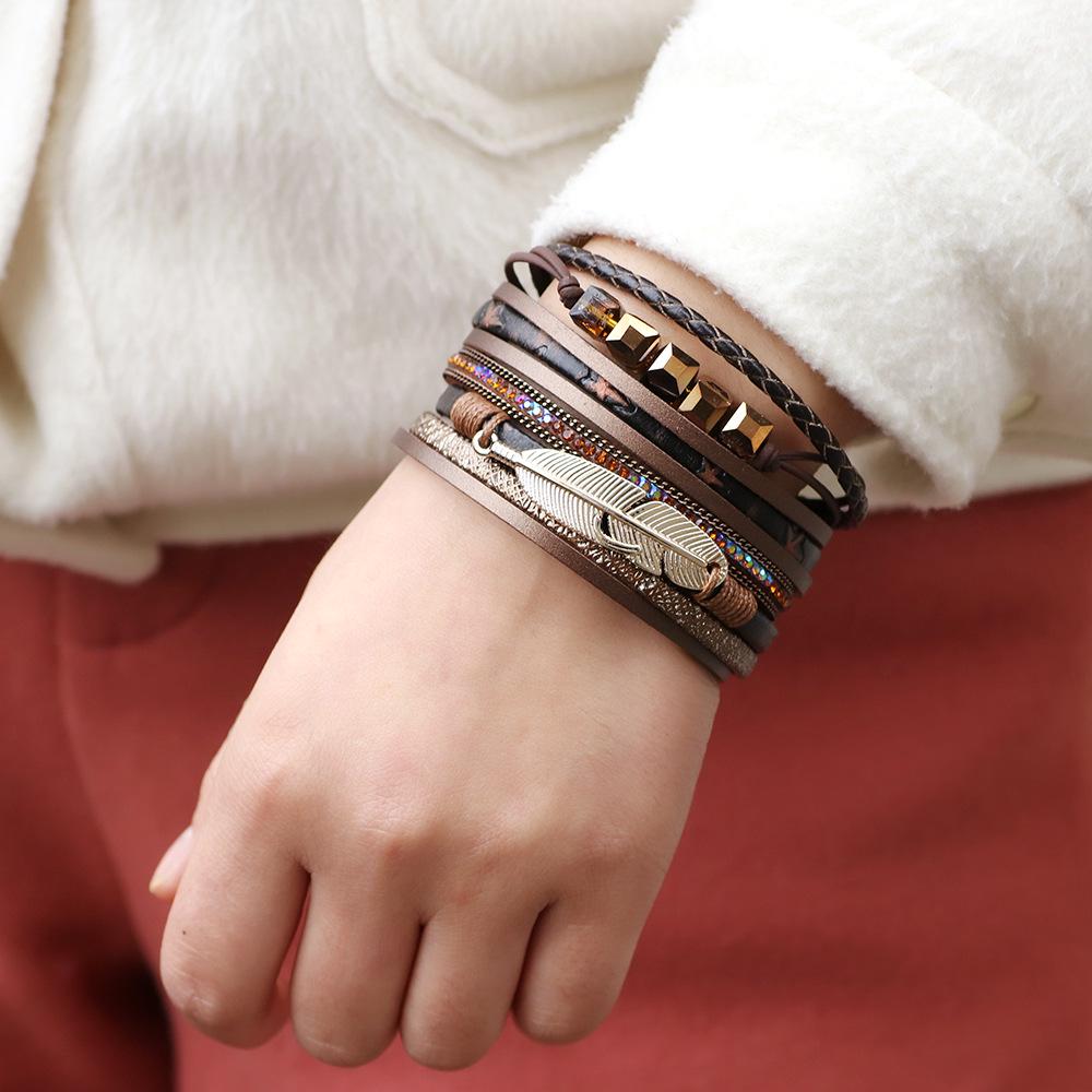 

European & American Style Metal Feather Leather Bracelets - Temu Best Sellers розовый
