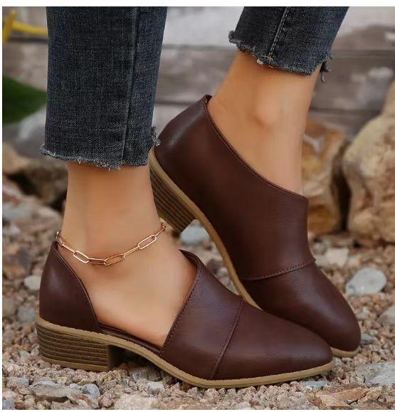 

Новинки Осень/Зима 2025 - Ботильоны на квадратном каблуке с острым носком и боковыми вырезами - Женские ботильоны 36 бордовый