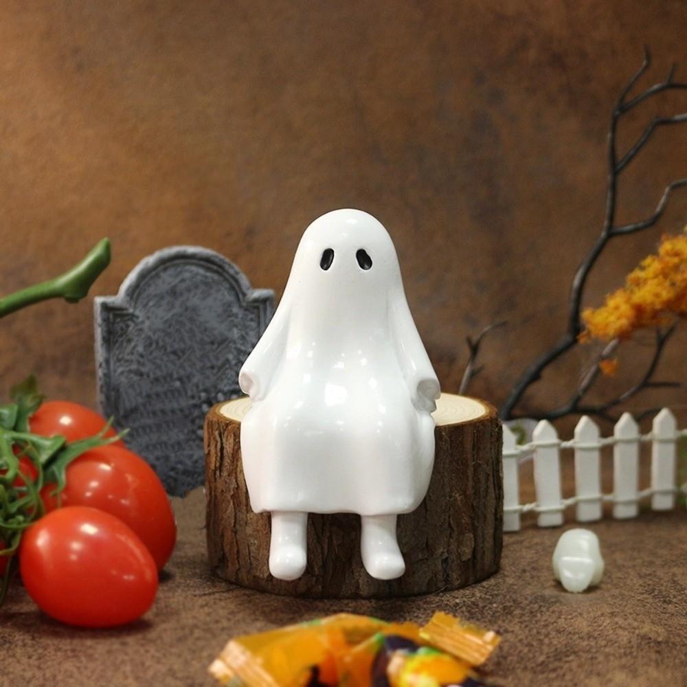 Cartoon Halloween Ghost Figurine Resin Ghost Ornament Ghost Statue  Windowsill Decoration