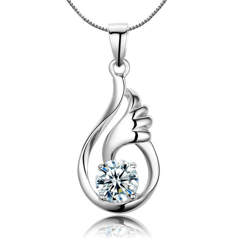 Trendy Crystal Angel Wings Pendant Necklace