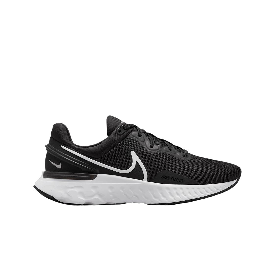 

Женские кроссовки Nike React Miler 3 Black White DD0491-001