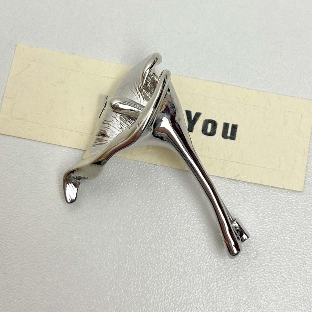 Corsage Ornament Zantedeschia Pins Vintage Metal Glossy Brooch Calla Brooch Banquet