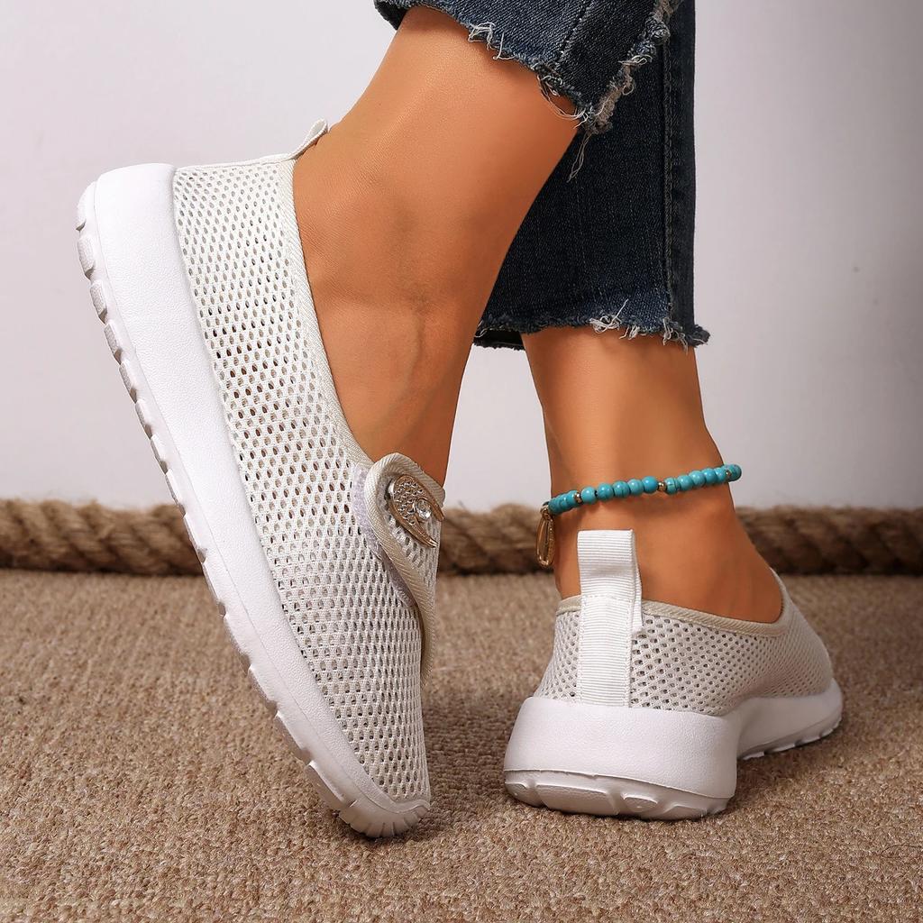 Fashion 2025 New Women Sneakers Mesh Breathable Knit Sneakers Comfortable Casual Outdoor Shoes Lightweight Low Top Casual Shoes Women