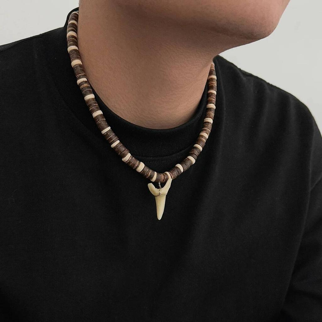 IngeSight.Z Collana girocollo con perline in guscio di cocco vintage per uomo Punk Creativo Ciondolo dente Collana Fascino per feste Gioielli 2026