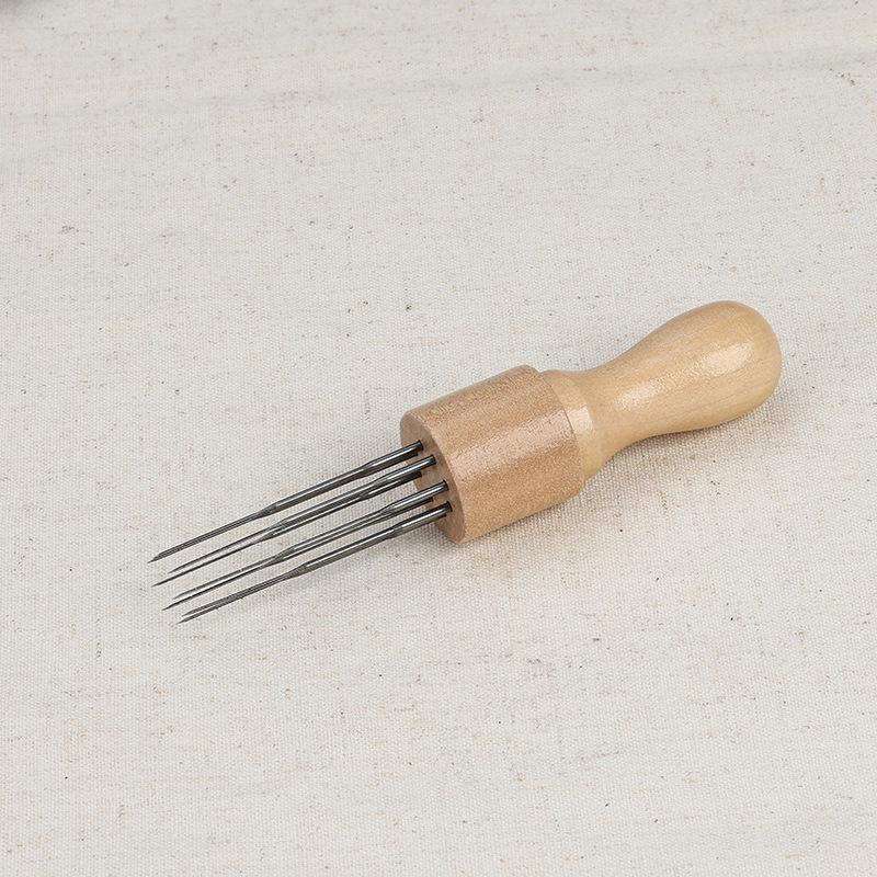 Wool Felt Needle Set with Wooden Handle - 8, 7, 3 Needles for Felting Cats & Dogs