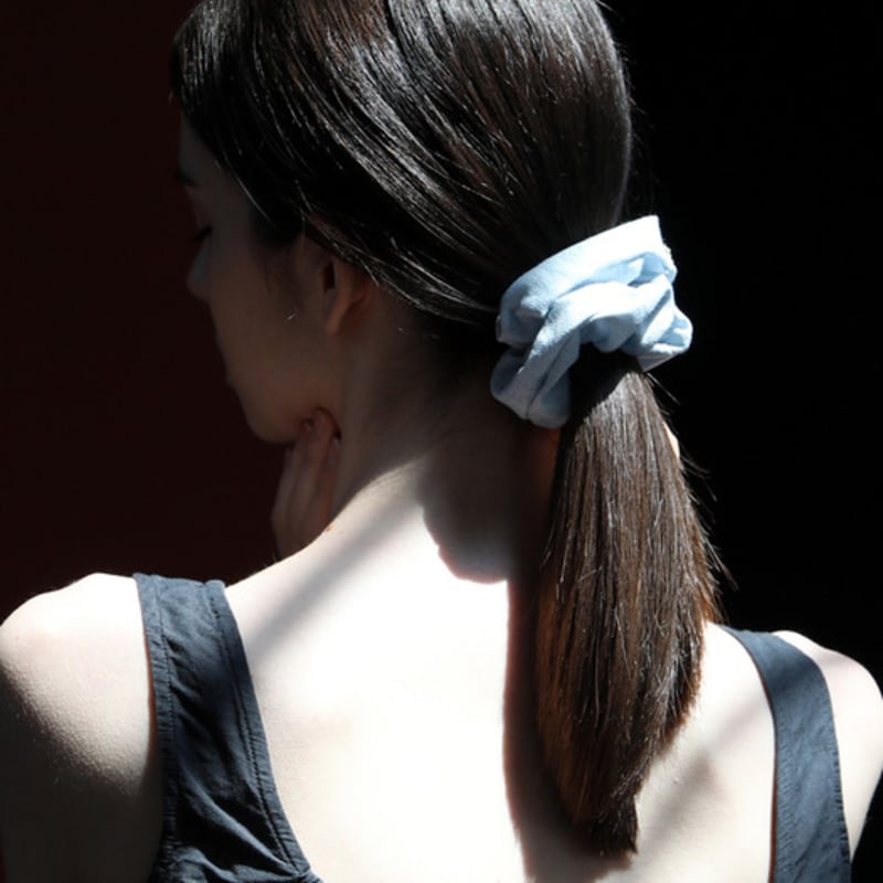 

UNDERCONTROL STUDIO СКРАНЧИ / СРЕДНИЙ / ДРАГОЦЕННЫЙ / ПОП / небесный FREE