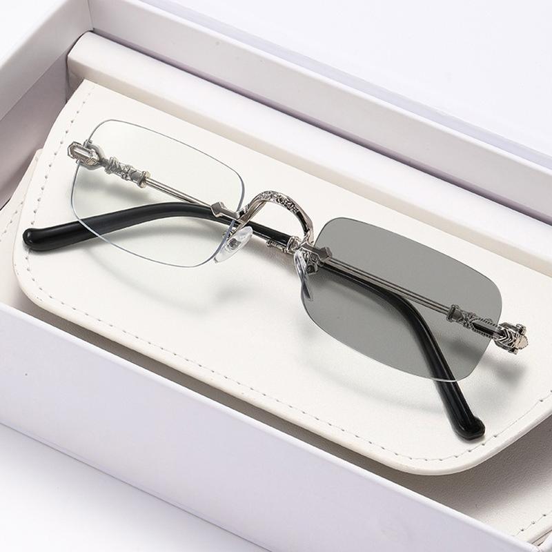Magnificent Business Photochromic Myopia Glasses Frameless Luxury Designer Lens Ultra Light Comfortable Anti Blue Light Eyewear