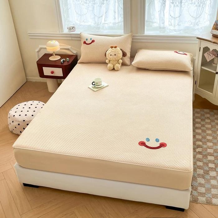New Class A raw Cotton Polished Cartoon Wind Towel Embroidered Padded Mattress-Cute Pet Series Single-Piece Mattress