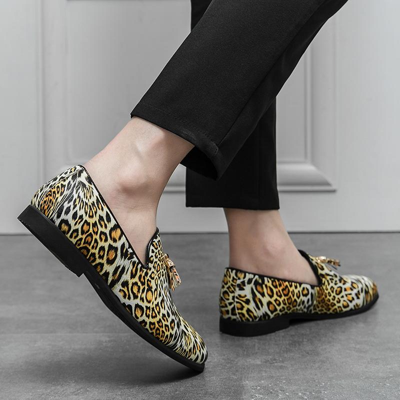 Leopard Print Mens Loafers Handmade Men Casual Walking Shoes 2024 Hot Sale Men Wedding Dress Shoes Classic Male Flats