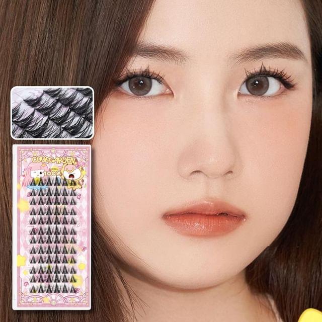 

Mogugu - Doll Eye Crisscross Cluster False Eyelashes Black - One Size