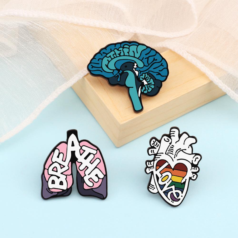 2-4pcs/set Creative Medical Pins Needle Stethoscope Heart Organ Brooch for Nurse Doctor Bag Lapel Badges Jewelry Gifts Wholesale