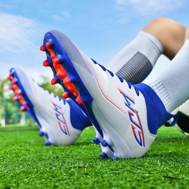 New Men Football Boots Society Cleats Fast Soccer Shoes Professional Football Field Boots Boys Indoor Sneakers