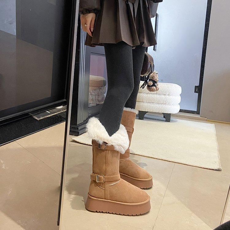 Northeast Snow Boots Women's Winter 2025 New Plush Thickened Plush Cotton Shoes One-word Buckle with Platform Boots