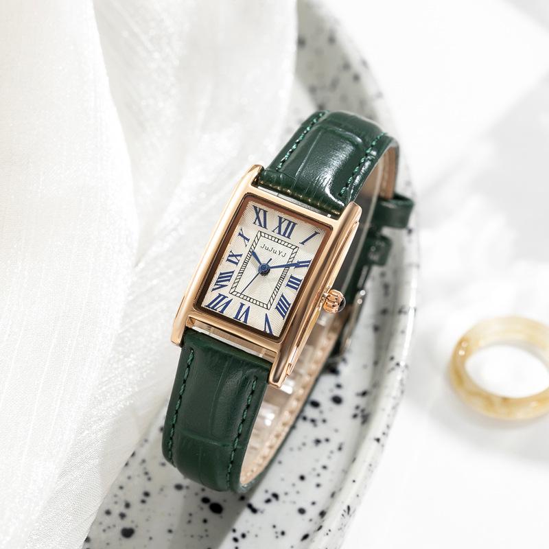 Retro Roman Numerals Quartz Women's Watch with Bamboo Link Leather Strap