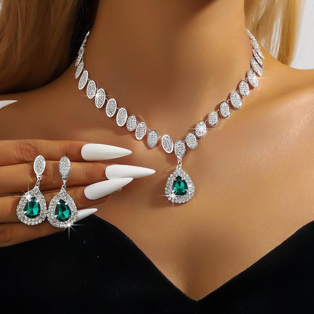 Elegant Diamond Earrings & Necklace Set - Luxury Jewelry for Ladies, Perfect for Dinner and Weddings, European & American Style.