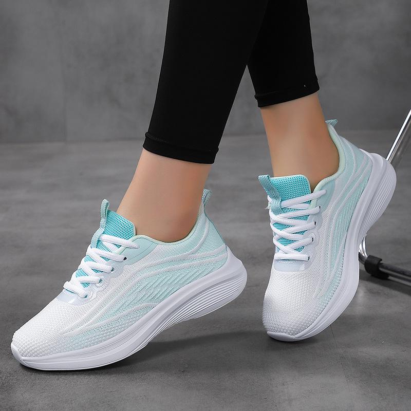 Women's Shoes New Outdoor Sports Shoes Flying Woven Breathable Casual Lightweight Running Shoes Mother Walking Shoes Travel Shoes