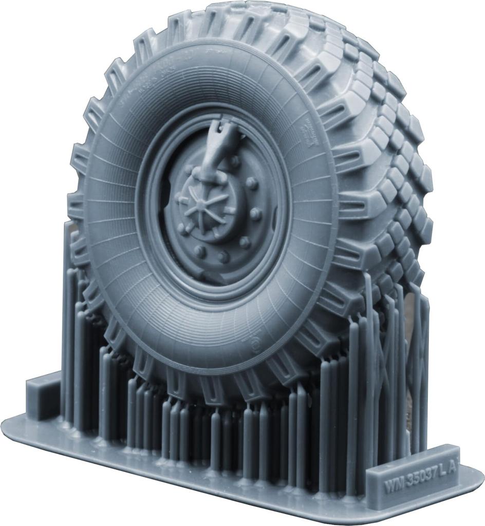 Truck Wheel Set Plastic Model Parts SCXWM35037 Scale-X 1/35 Ural-4320 OI-25 (7 pieces) (for Trumpeter) (Military)