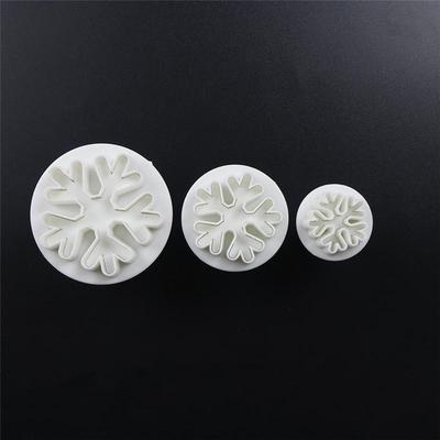 3Pcs Snowflake Plunger Cutter Mold Sugarcraft Fondant Cake Decorating Tool