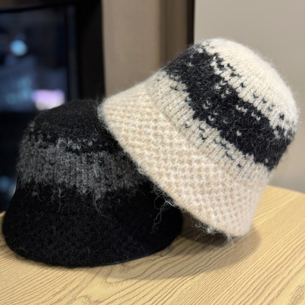 New Knitted Dome Fisherman Hat for Women in Autumn and Winter All Match Face showing Small Korean Style Simple Woolen Hat Warm Hat Trendy
